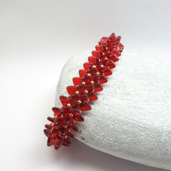 Red and gold handwoven bracelet - Picture 5 of 11
